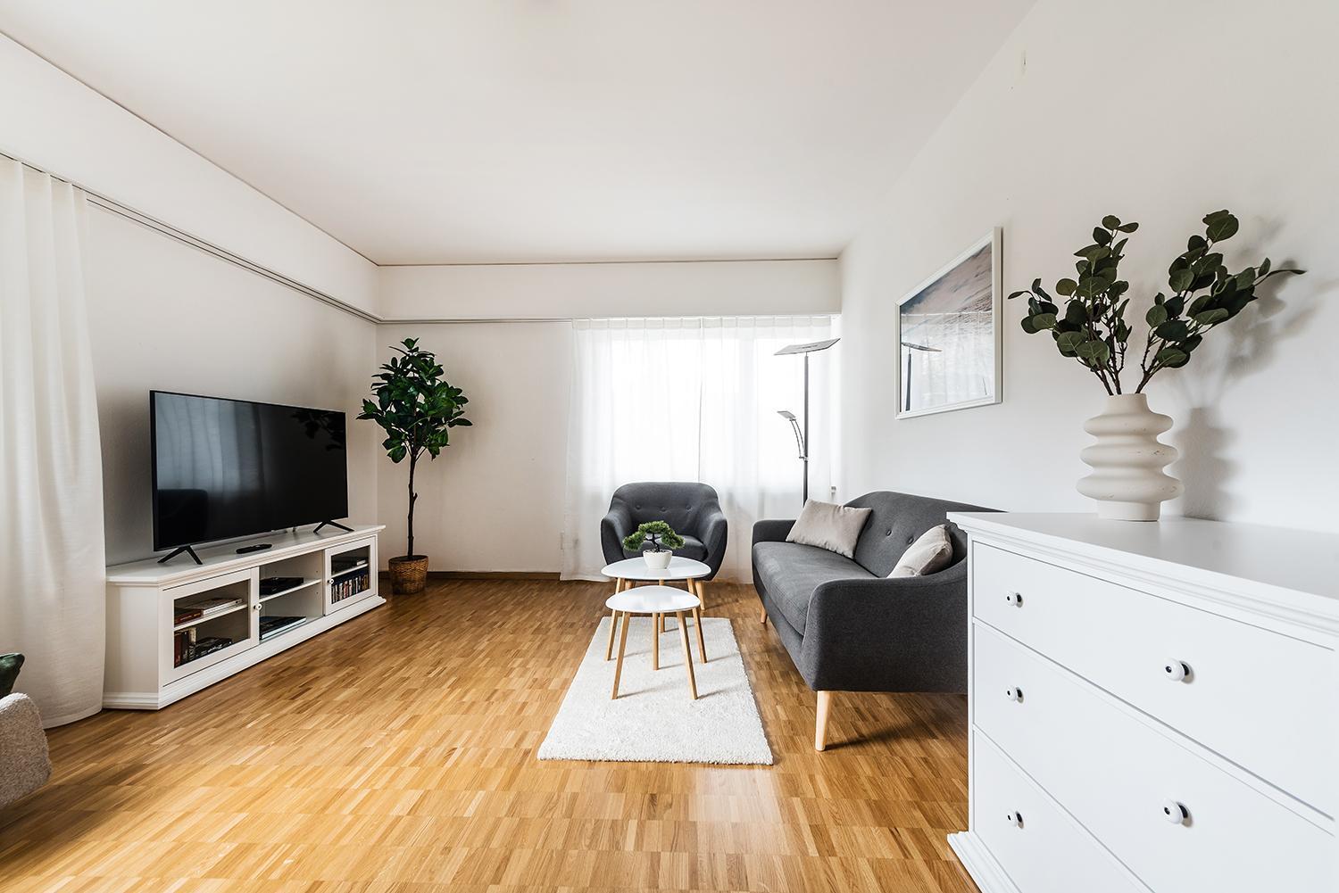 Soho 8 !Lake-Mountain View & Free Parking! Kreuzlingen Extérieur photo